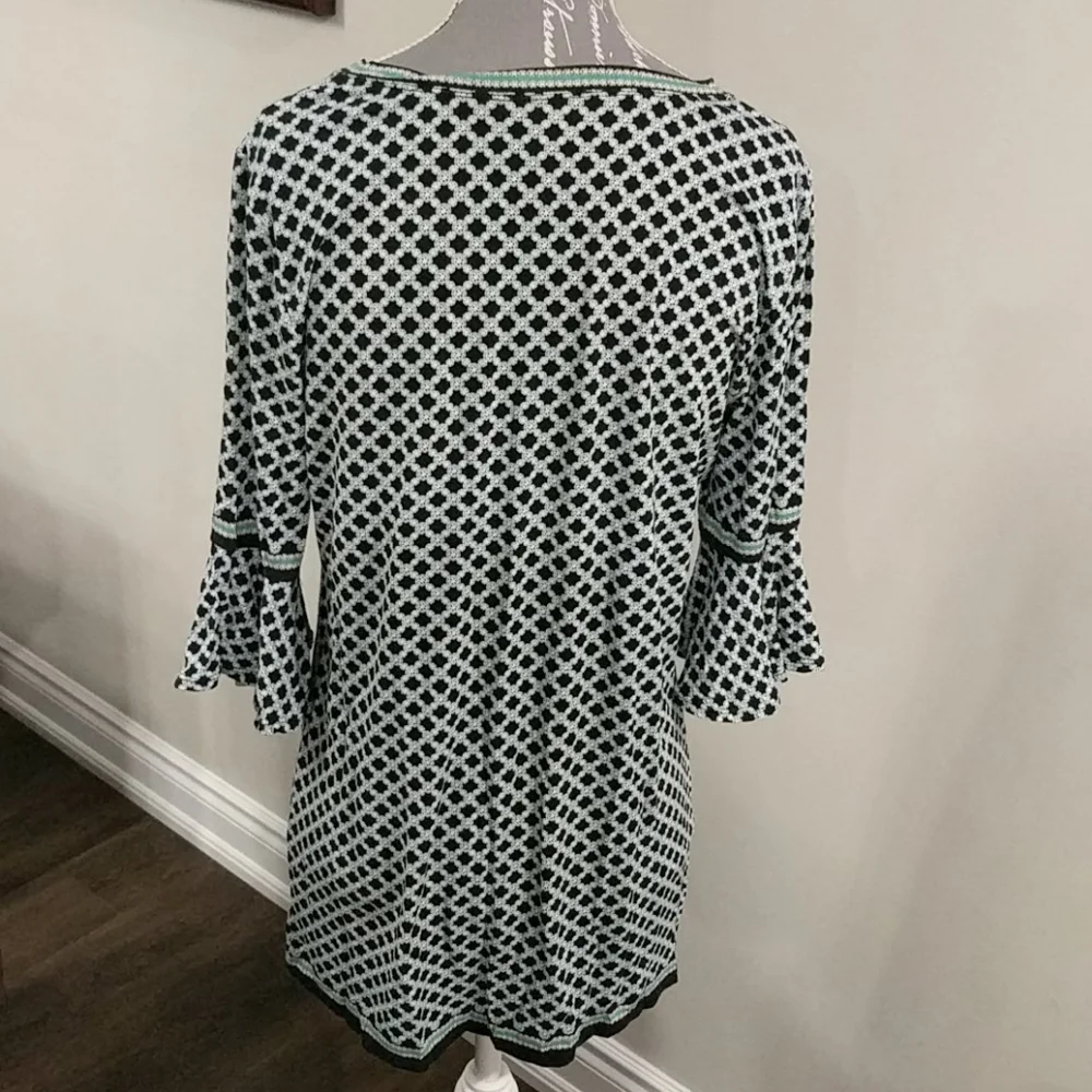 Max studio long sleeve top - Picture 2 of 4